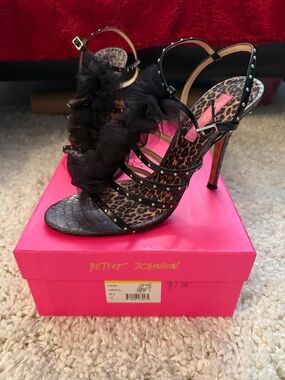 Betsey Johnson Abigail Black Tulle Leopard Insole Studded Strappy Sandals